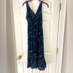 Silk Ralph Lauren dress. Size 4. Worn once.